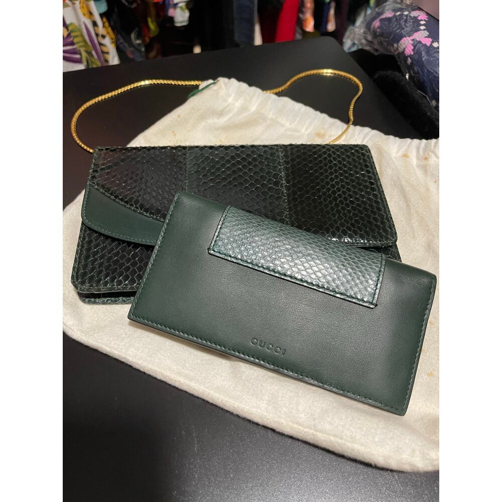 Gucci Vintage Green Python Clutch and Wallet with Dustbag